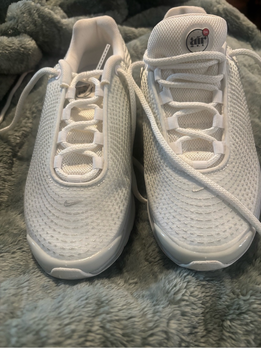 Nike White Air Max Dn